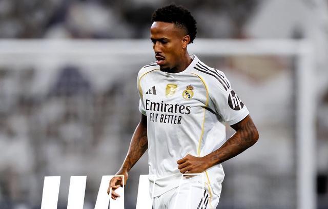 是个背景板, AA 是个背景板, AA