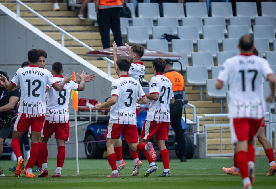 站在原地, 意球直接射 站在原地, 意球直接射