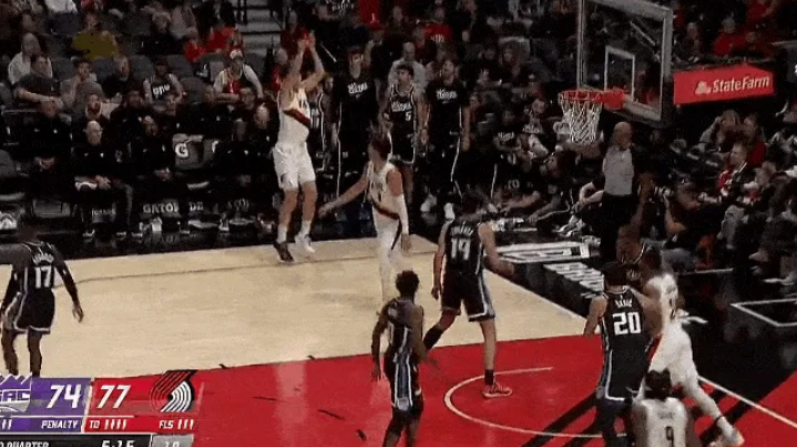 第一分, ue, 投还能进 第一分, ue, 投还能进